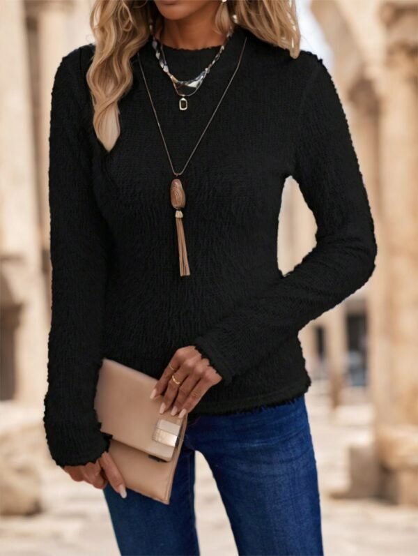 A Solid-colored Long-sleeved Top For Ladies - Image 3